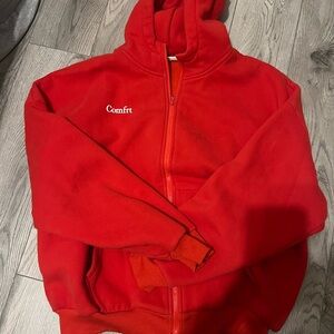Comfrt Women's Red Hoodie